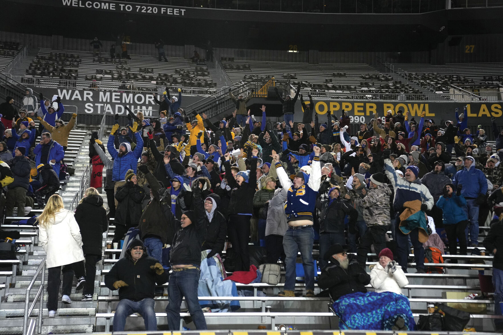 SHS FB vs. Cheyenne East 016.jpg